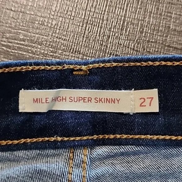 🌴 Levi's mile high Super Skinny Jeans 🌴 - Picture 2 of 4